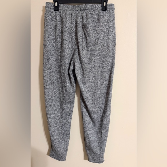 Barefoot Dreams Malibu Collection Butterchic Knit Jogger Size Small - Picture 8 of 10